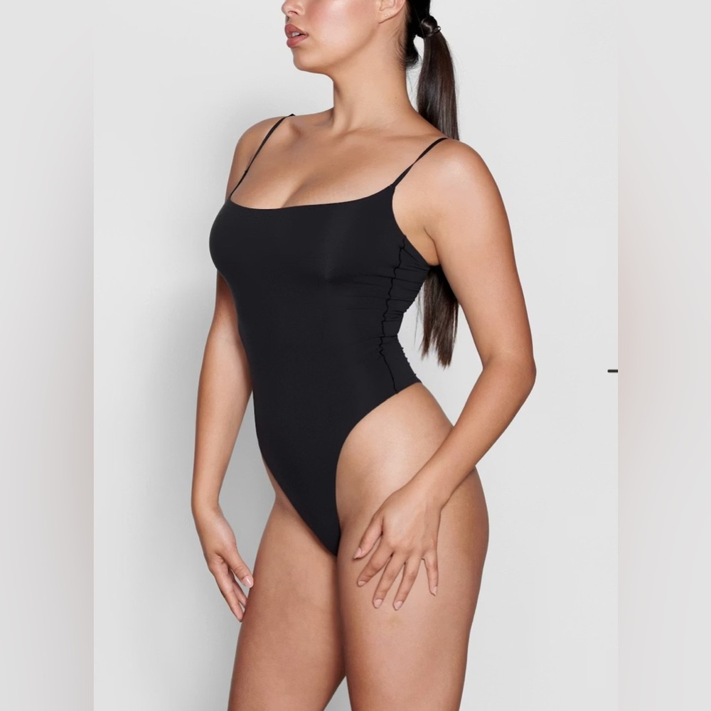 SKIMS Black Bodysuit Small
